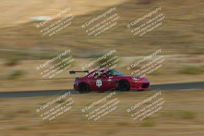media/Jun-01-2025-CalClub SCCA (Sun) [[eae223c5dd]]/Group 2/Race 2/